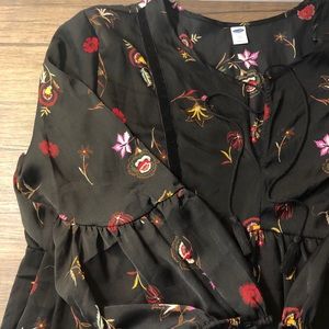 Old navy blouse